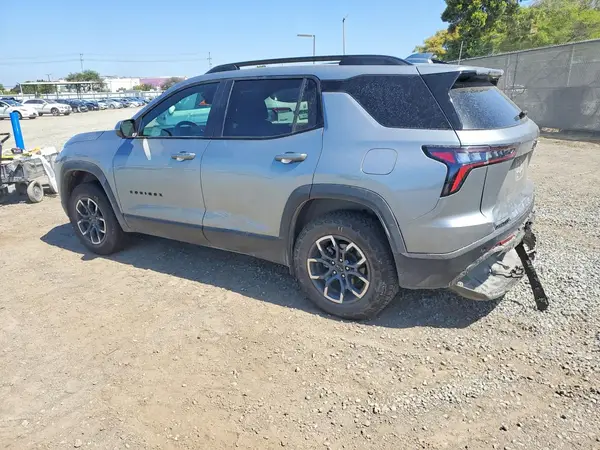 3GNAXKEG7SL321452 2025 CHEVROLET EQUINOX - Image 2