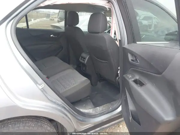 3GNAXKEG8RL207308 2024 CHEVROLET EQUINOX - Image 8
