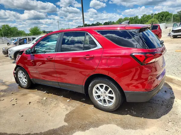 3GNAXKEG8RL327142 2024 CHEVROLET EQUINOX - Image 2