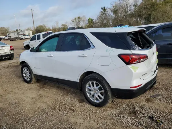 3GNAXKEG8RS127349 2024 CHEVROLET EQUINOX - Image 2