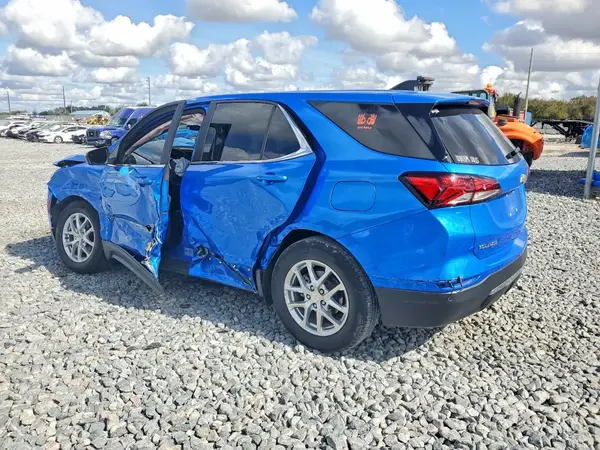 3GNAXKEG8RS132096 2024 CHEVROLET EQUINOX - Image 2