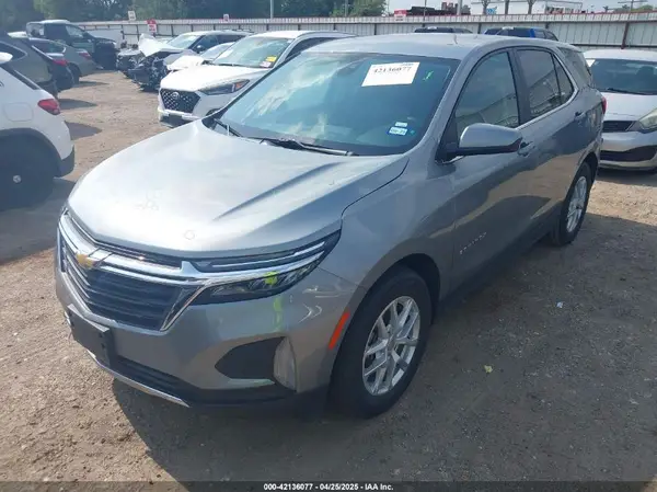 3GNAXKEG8RS142062 2024 CHEVROLET EQUINOX - Image 2
