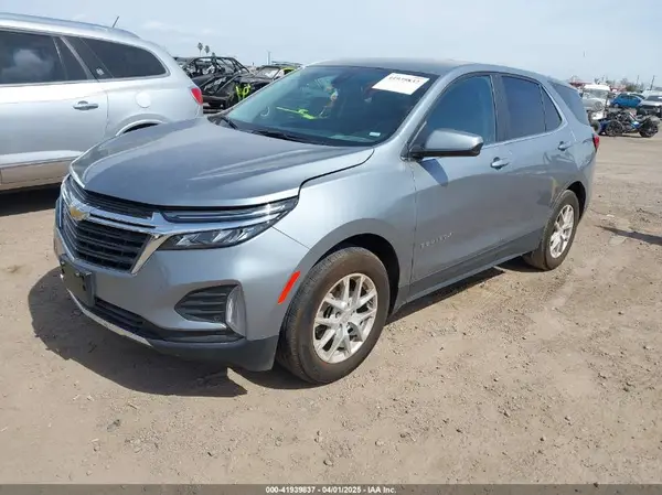 3GNAXKEG8RS146886 2024 CHEVROLET EQUINOX - Image 2