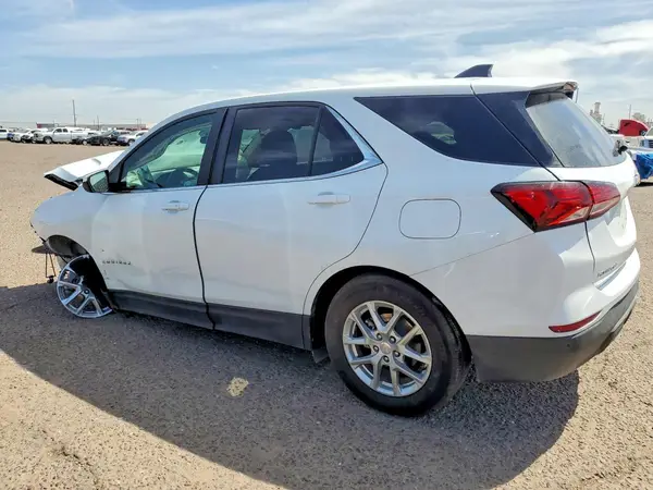 3GNAXKEG8RS216970 2024 CHEVROLET EQUINOX - Image 2