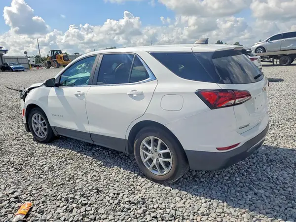3GNAXKEG8RS240136 2024 CHEVROLET EQUINOX - Image 2