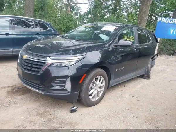 3GNAXKEG9PL182500 2023 CHEVROLET EQUINOX - Image 2