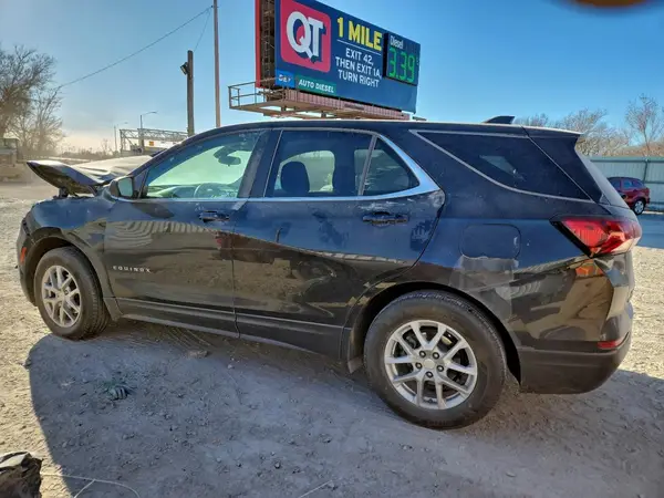 3GNAXKEG9PL184893 2023 CHEVROLET EQUINOX - Image 2