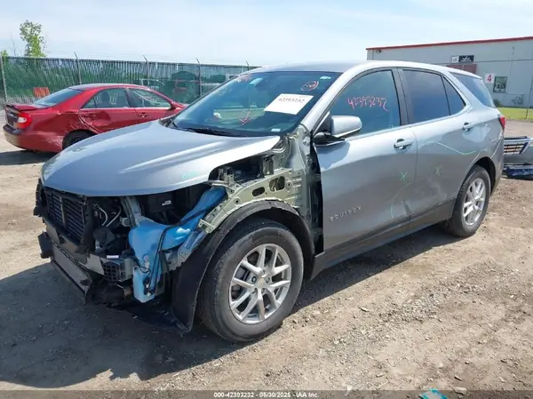 3GNAXKEG9RS137100 2024 CHEVROLET EQUINOX - Image 2