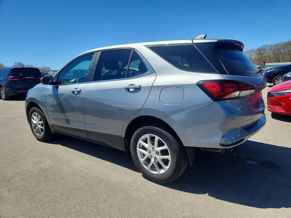 3GNAXKEGXPS180261 2023 CHEVROLET EQUINOX - Image 2