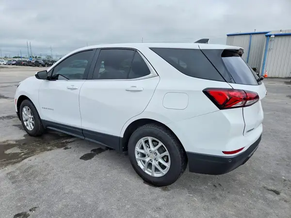 3GNAXKEGXRL245106 2024 CHEVROLET EQUINOX - Image 2