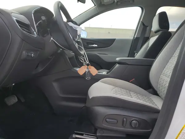 2024 CHEVROLET EQUINOX auction photo 7