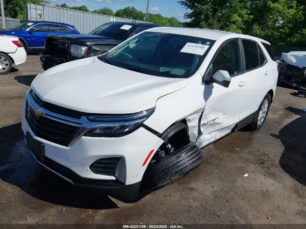 3GNAXKEGXRL256851 2024 CHEVROLET EQUINOX - Image 2