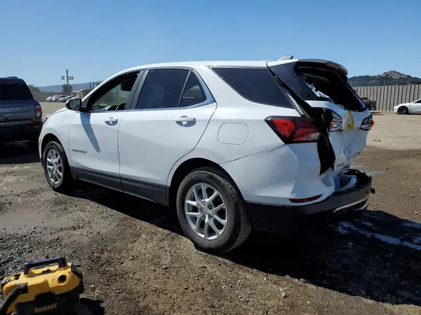 3GNAXKEGXRL331418 2024 CHEVROLET EQUINOX - Image 2