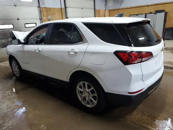 3GNAXKEGXRS105854 2024 CHEVROLET EQUINOX - Image 2