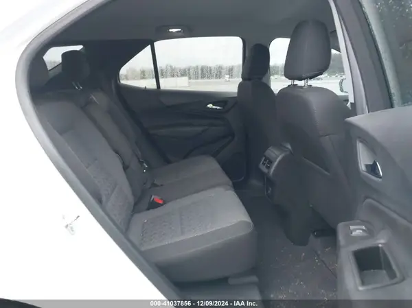 3GNAXKEGXRS111427 2024 CHEVROLET EQUINOX - Image 8