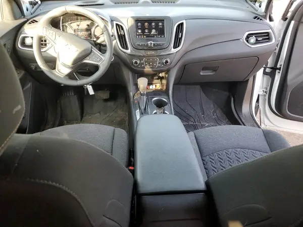 3GNAXKEGXRS121293 2024 CHEVROLET EQUINOX - Image 8