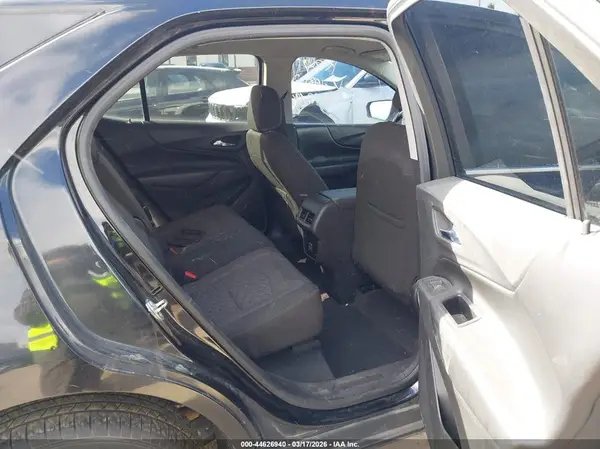 3GNAXKEV0KL108132 2019 CHEVROLET EQUINOX - Image 8