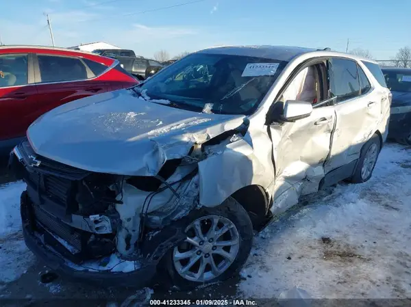 3GNAXKEV0KL390417 2019 CHEVROLET EQUINOX - Image 2