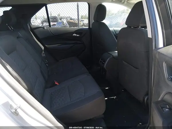 3GNAXKEV0KS517057 2019 CHEVROLET EQUINOX - Image 8