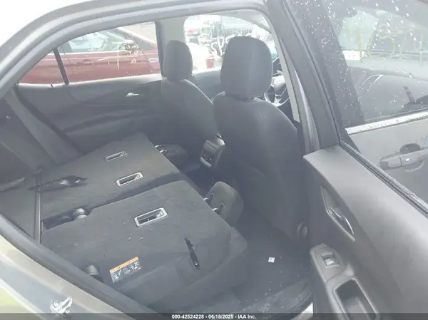 3GNAXKEV0KS527782 2019 CHEVROLET EQUINOX - Image 8