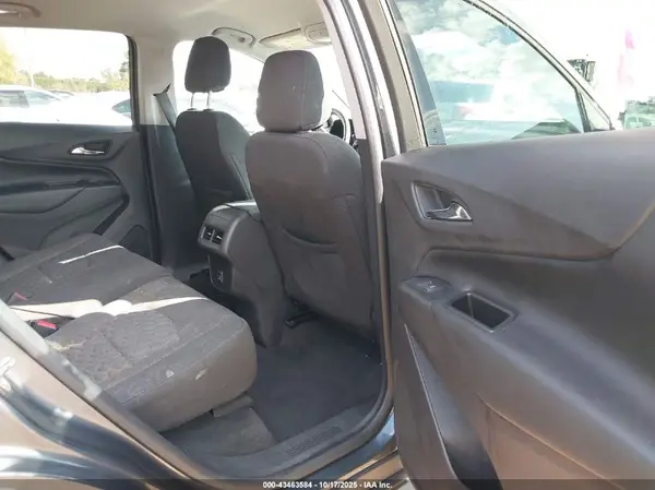 3GNAXKEV0KS582412 2019 CHEVROLET EQUINOX - Image 8