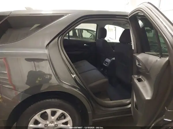 3GNAXKEV0KS599050 2019 CHEVROLET EQUINOX - Image 8