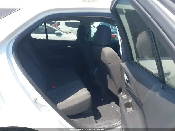 3GNAXKEV0KS625338 2019 CHEVROLET EQUINOX - Image 8