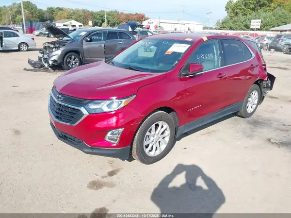 3GNAXKEV0KS650157 2019 CHEVROLET EQUINOX - Image 2