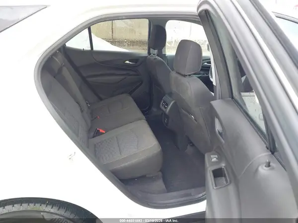 3GNAXKEV0KS653057 2019 CHEVROLET EQUINOX - Image 8