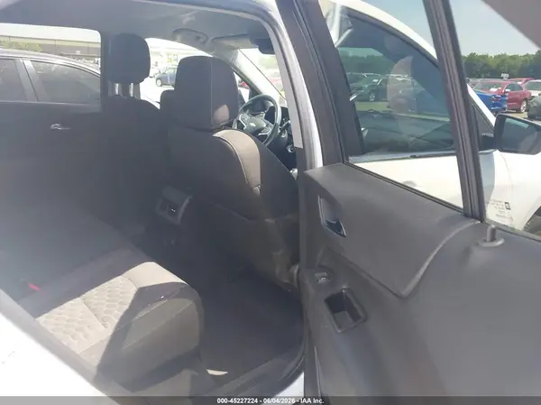3GNAXKEV0KS655813 2019 CHEVROLET EQUINOX - Image 8