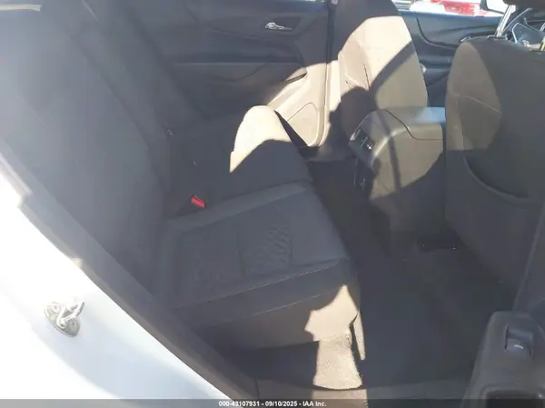 3GNAXKEV0KS672482 2019 CHEVROLET EQUINOX - Image 8