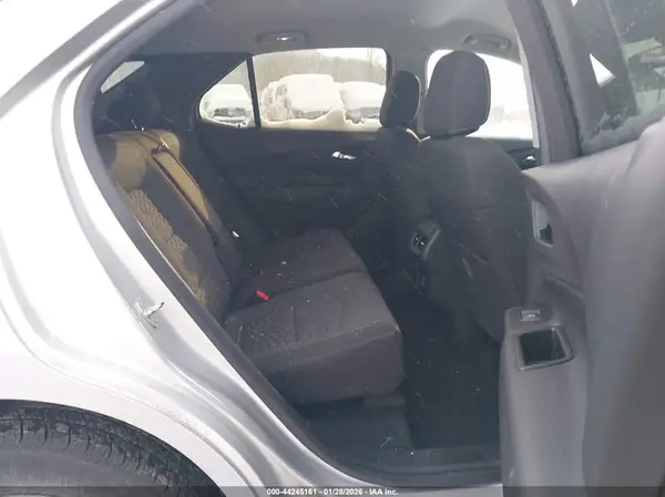 3GNAXKEV0KS679044 2019 CHEVROLET EQUINOX - Image 8