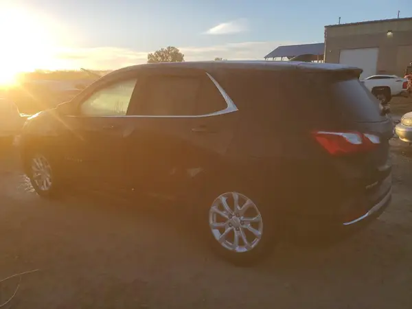 3GNAXKEV0LL113946 2020 CHEVROLET EQUINOX - Image 2