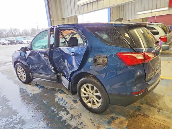 3GNAXKEV0ML386001 2021 CHEVROLET EQUINOX - Image 2