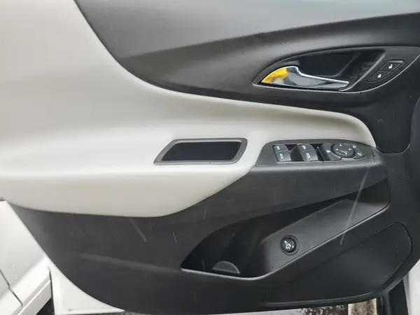 3GNAXKEV0MS124713 2021 CHEVROLET EQUINOX - Image 1