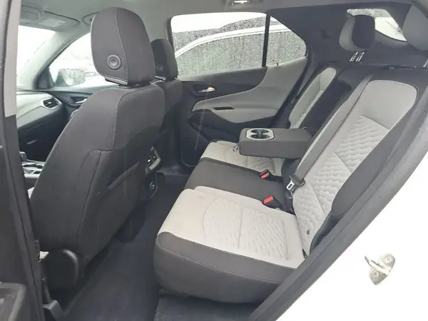 3GNAXKEV0MS124713 2021 CHEVROLET EQUINOX - Image 2