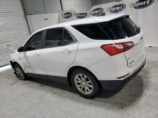 3GNAXKEV0MS126557 2021 CHEVROLET EQUINOX - Image 2
