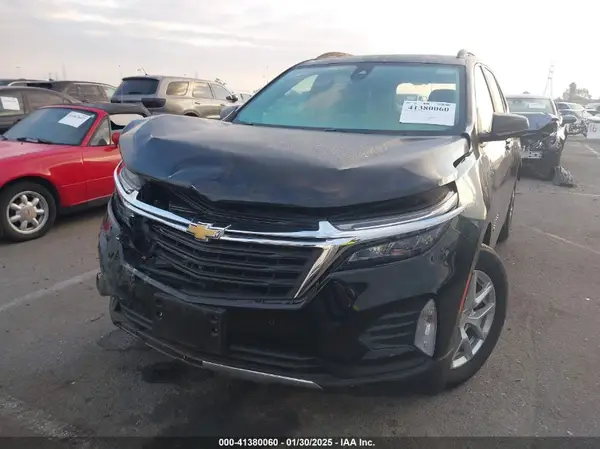 3GNAXKEV0NL153902 2022 CHEVROLET EQUINOX - Image 2