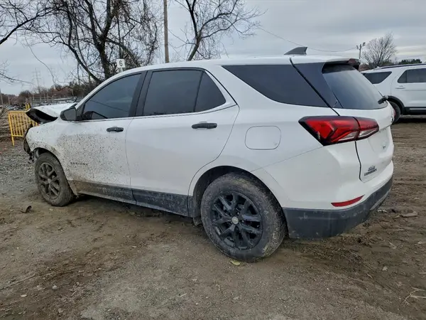 3GNAXKEV0NL159425 2022 CHEVROLET EQUINOX - Image 2