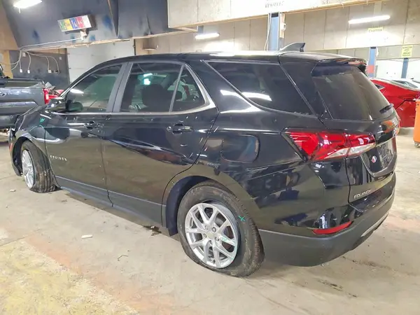 3GNAXKEV0NL222829 2022 CHEVROLET EQUINOX - Image 2