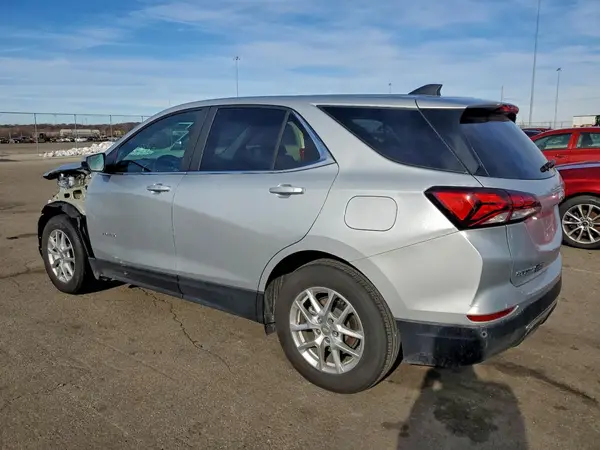 3GNAXKEV0NL231546 2022 CHEVROLET EQUINOX - Image 2