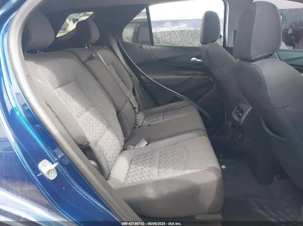 3GNAXKEV0NL272405 2022 CHEVROLET EQUINOX - Image 8