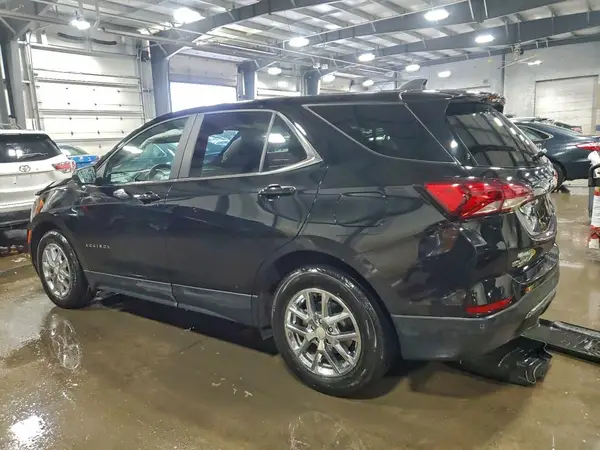 3GNAXKEV0NL274669 2022 CHEVROLET EQUINOX - Image 2