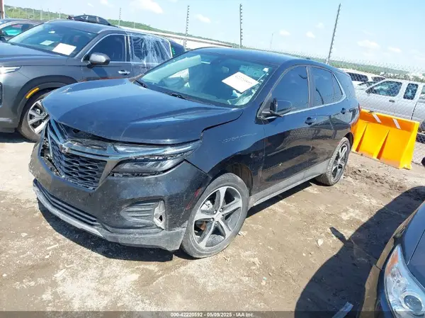 3GNAXKEV0NL288863 2022 CHEVROLET EQUINOX - Image 2