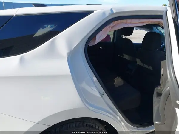 3GNAXKEV1KL145478 2019 CHEVROLET EQUINOX - Image 8