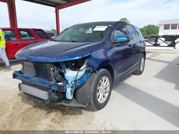 3GNAXKEV1KL261909 2019 CHEVROLET EQUINOX - Image 2