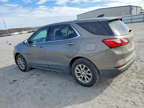 3GNAXKEV1KS551167 2019 CHEVROLET EQUINOX - Image 2