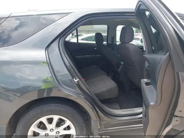 3GNAXKEV1KS568499 2019 CHEVROLET EQUINOX - Image 8