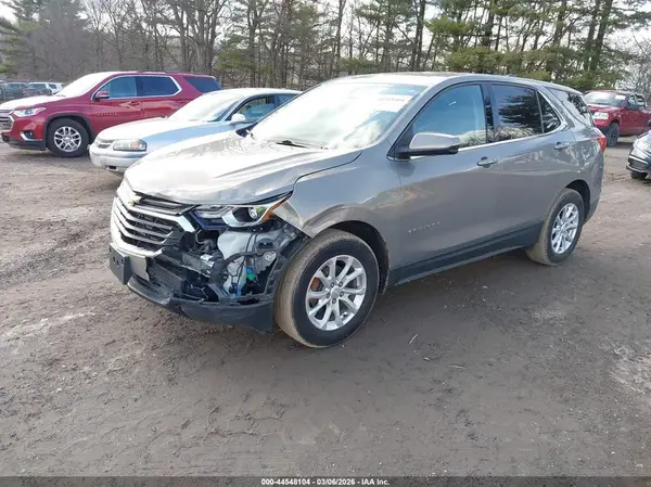 3GNAXKEV1KS586095 2019 CHEVROLET EQUINOX - Image 2