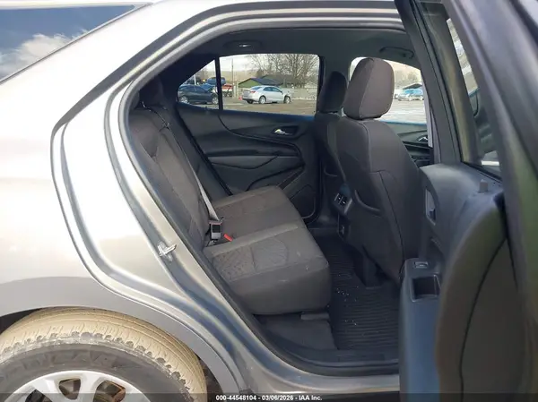 3GNAXKEV1KS586095 2019 CHEVROLET EQUINOX - Image 8